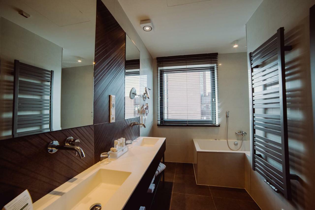 Hotel Evva Тарнобжег Екстериор снимка